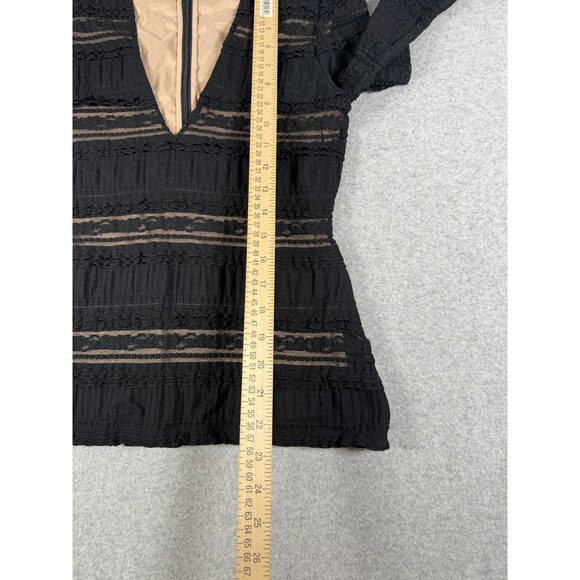 Cinq à Sept Top Womens Small Black Sheer Lace Long Sleeve High Neck Romantic - Picture 7 of 10